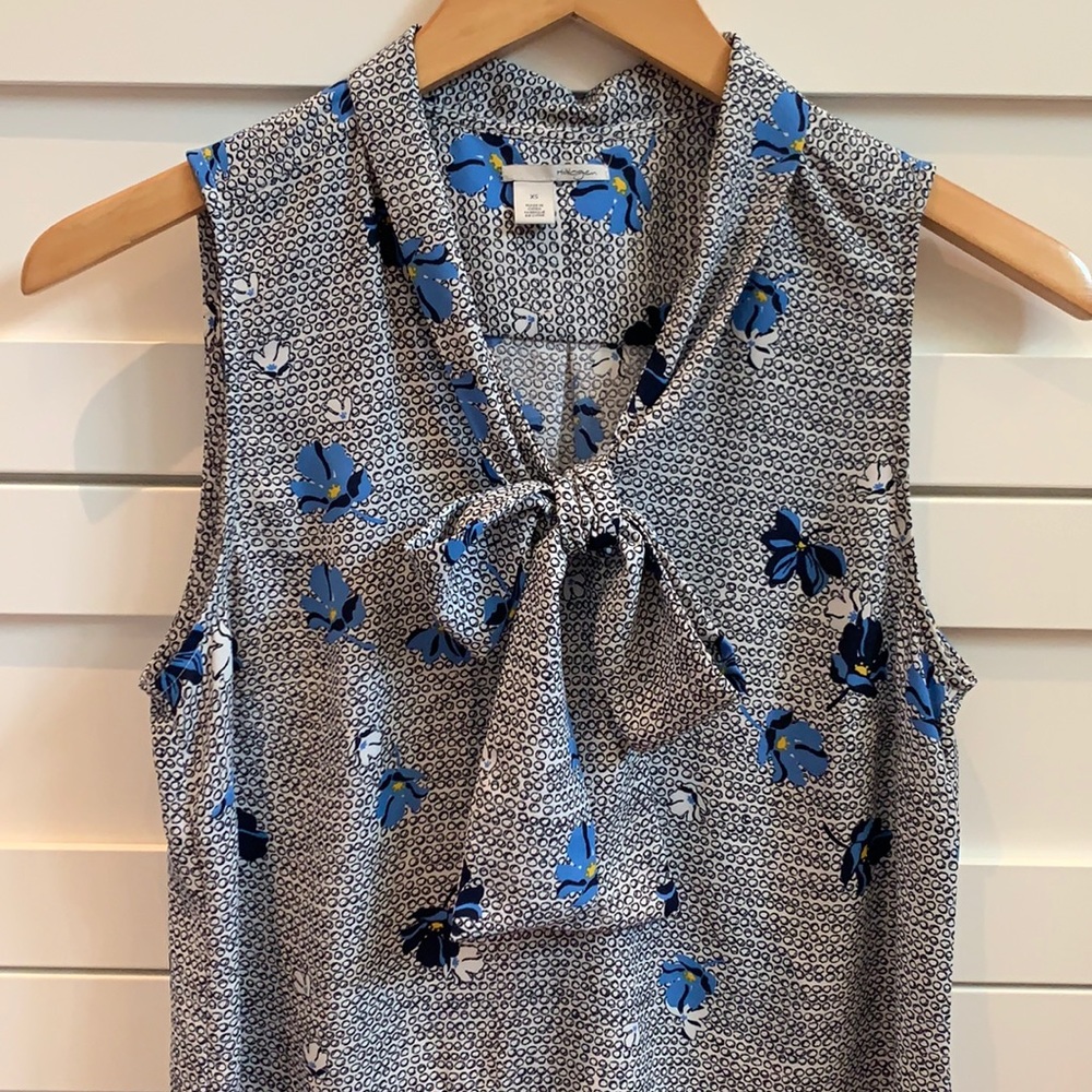 Blue floral Halogen blouse